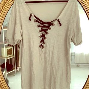 Adorable deep-v Shirt!